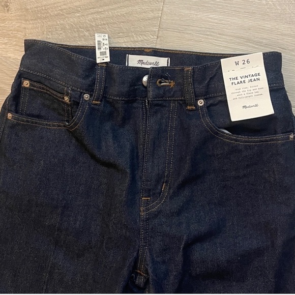 NWT Madewell The Vintage Flare Leg Jeans - Picture 7 of 7